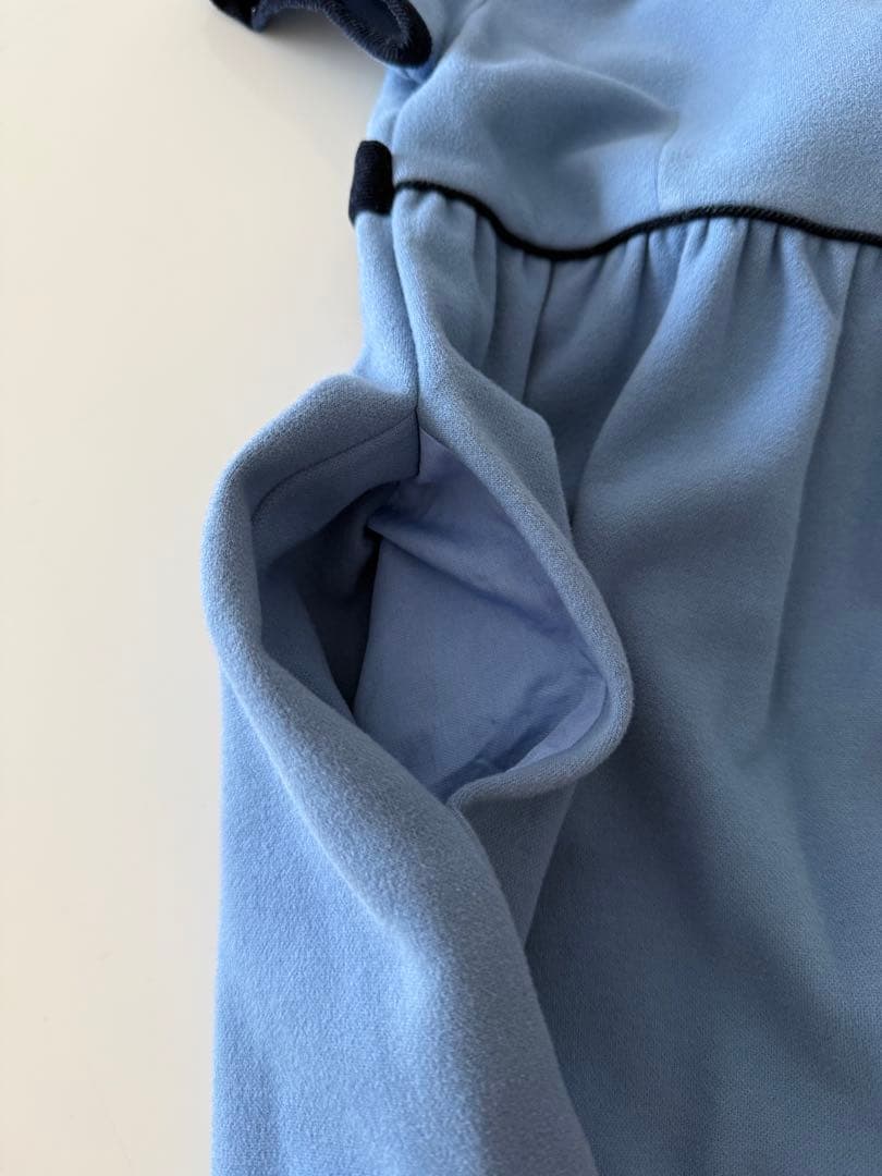 【２度着用】ファミリア丸襟ワンピース 半袖水色刺繍 柔らかなフェルト地綿100%