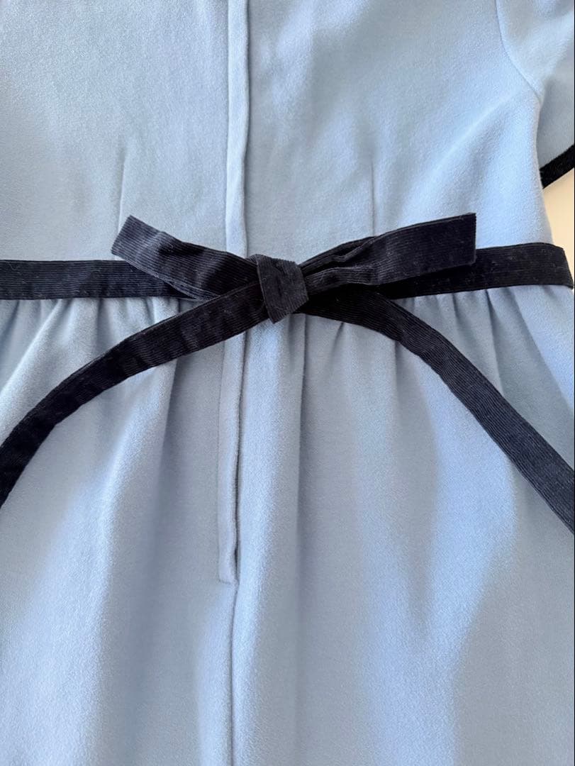 【２度着用】ファミリア丸襟ワンピース 半袖水色刺繍 柔らかなフェルト地綿100%