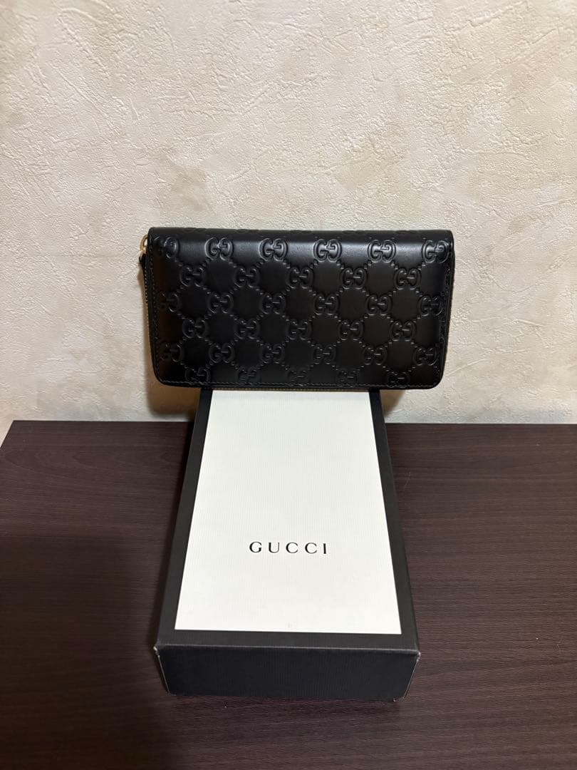 GUCCI ブラック レザー 長財布