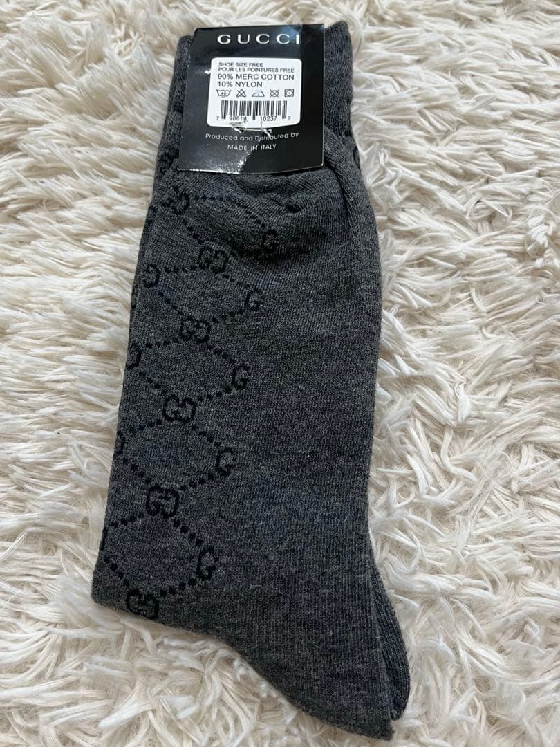 希少 GUCCI 靴下 GG 総柄 シマ　グッチ