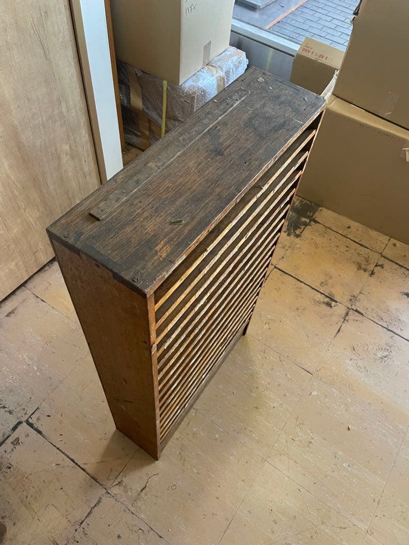 T【送料込み】活版印刷所から出た木の棚【古道具】【活版印刷】