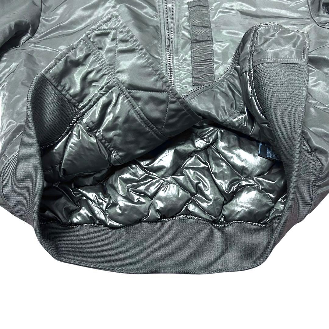 専用。UNIQLO +J ハイブリッドダウン オーバーサイズMA-1