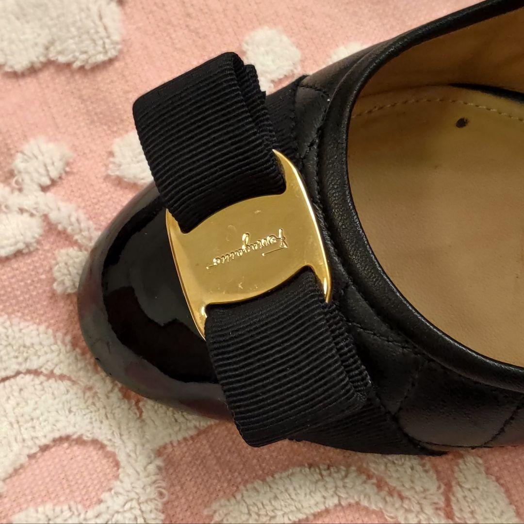 Salvatore Ferragamo♡フェラガモ♡イタリア製♡黒エナメル♡６