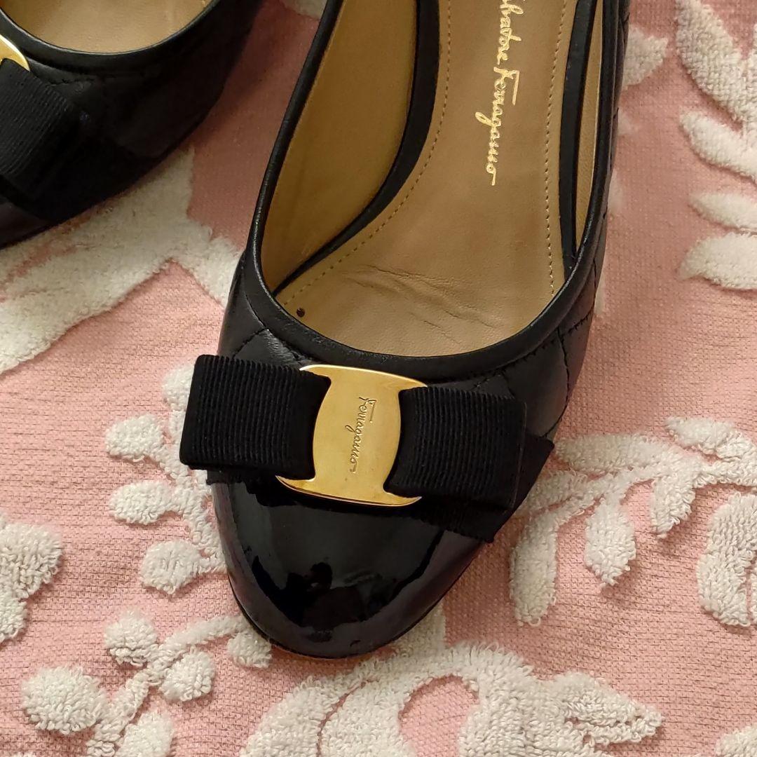 Salvatore Ferragamo♡フェラガモ♡イタリア製♡黒エナメル♡６