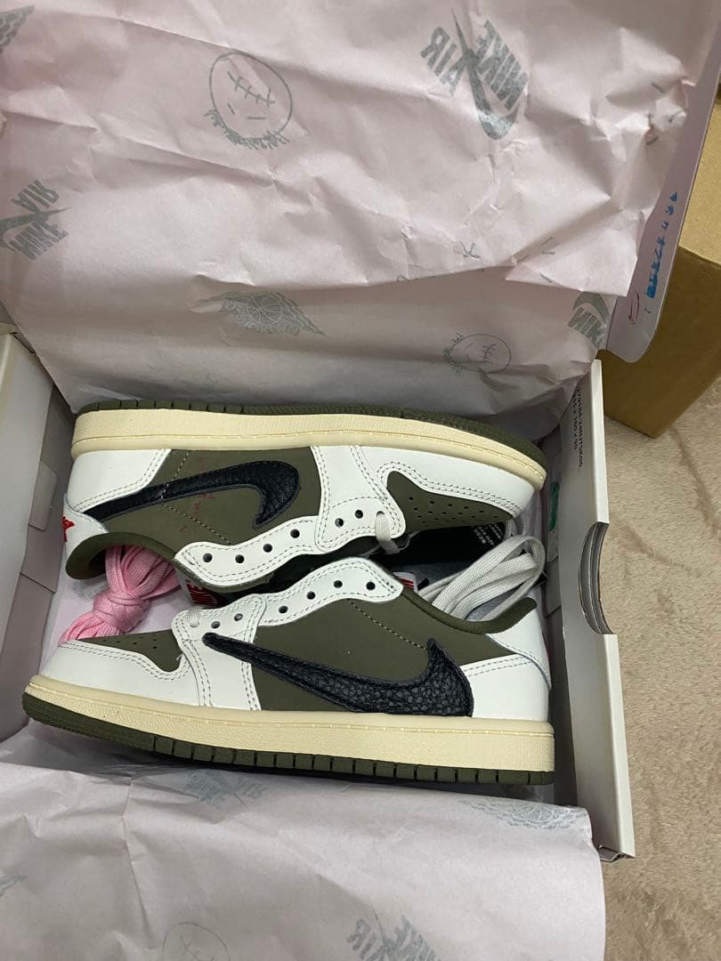 ＤNike Air Jordan 1 Low ホワイト/オリーブ/ブラック