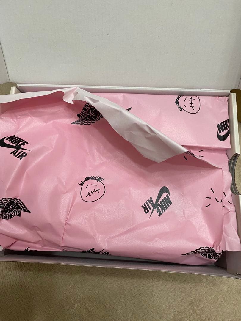 ＤNike Air Jordan 1 Low ホワイト/オリーブ/ブラック