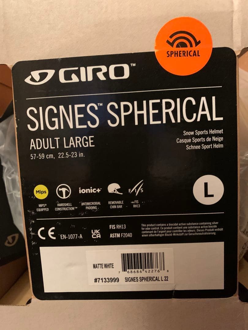 チンガード付き　GIRO ホワイト スキーヘルメットMIPS FIS対応