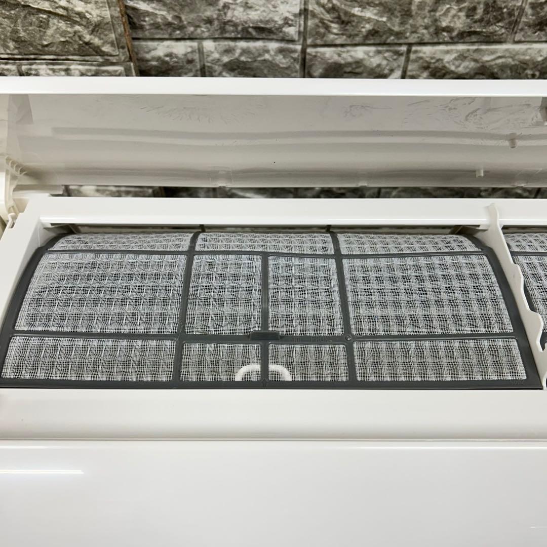 7 エアコン　室外機　日立　2022年製　2.2kw 一人暮らし　戸建て