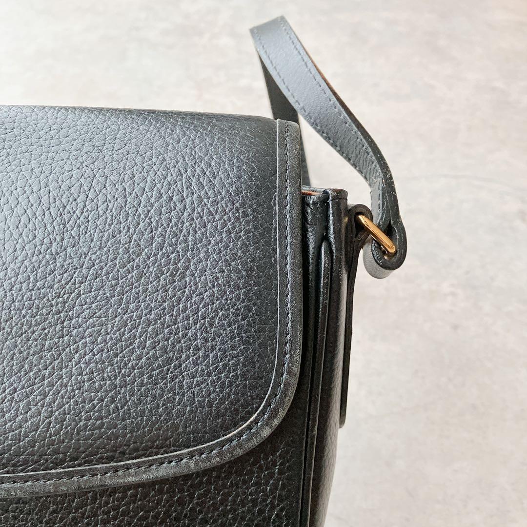 Burberrys バーバリー ブラックレザー ショルダーバッグ ノバチェック