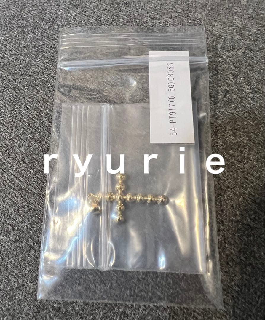 18金K18ペンダントタップ クルス　ユニセックス チャーム