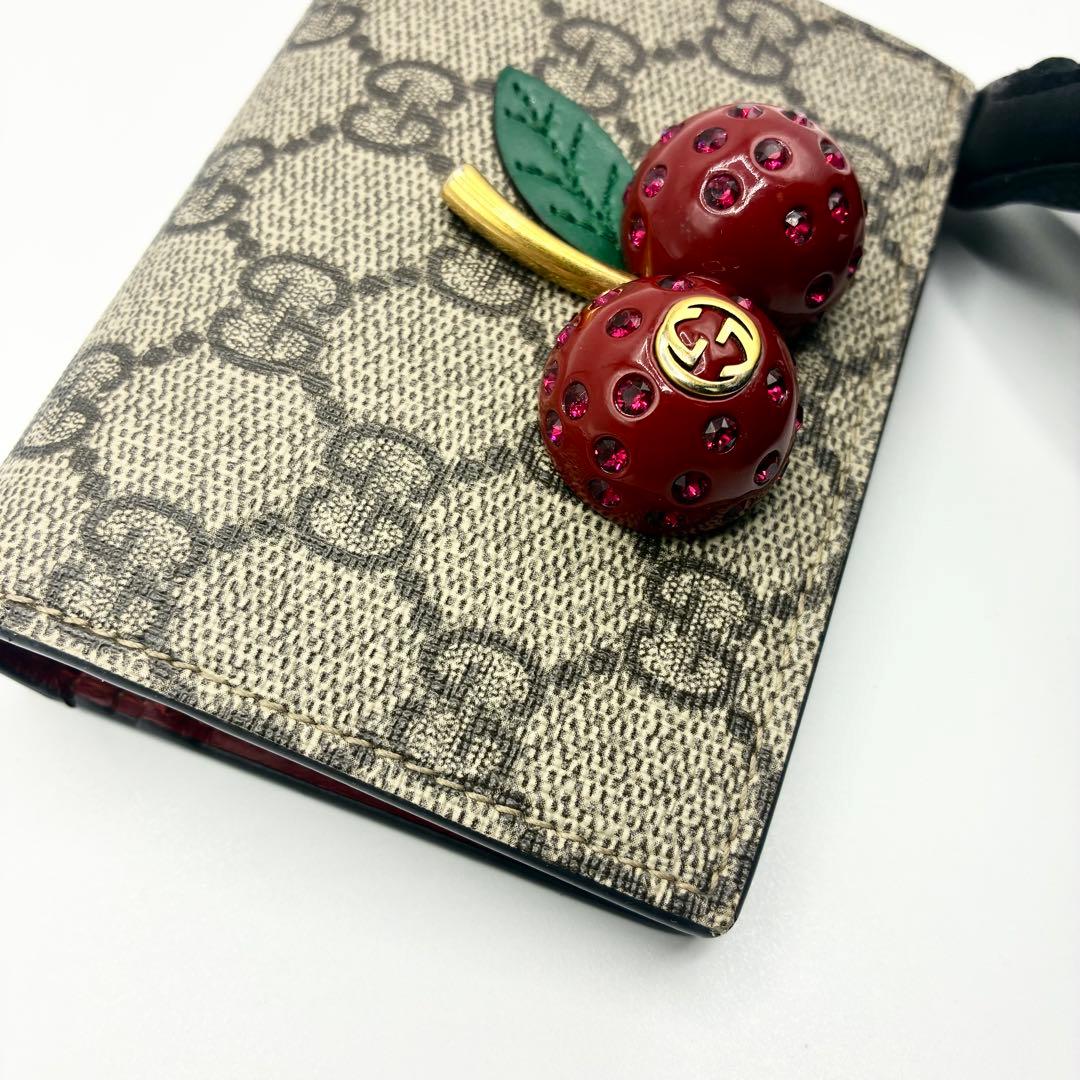 グッチ GGスプリーム 折り財布 さくらんぼ インターロッキング　チェリー