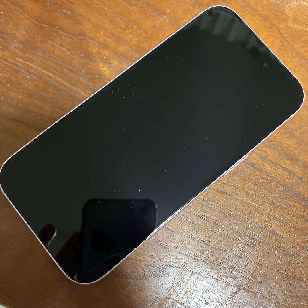 Apple iPhone 15 128G ピンク 本体　バッテリー81%