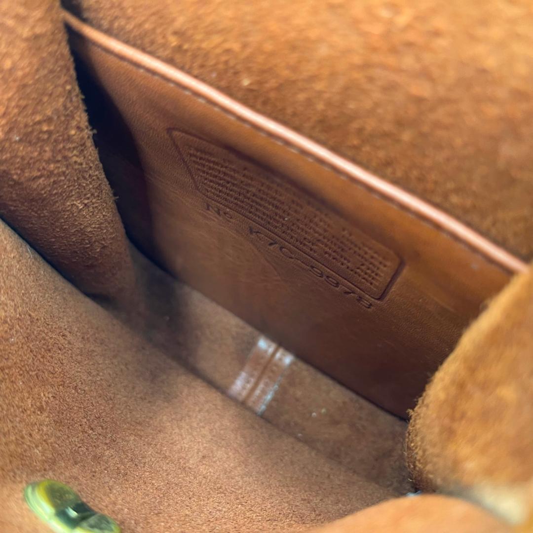 COACH/オールドコーチ 9978 レザー ショルダーバッグ ターンロック