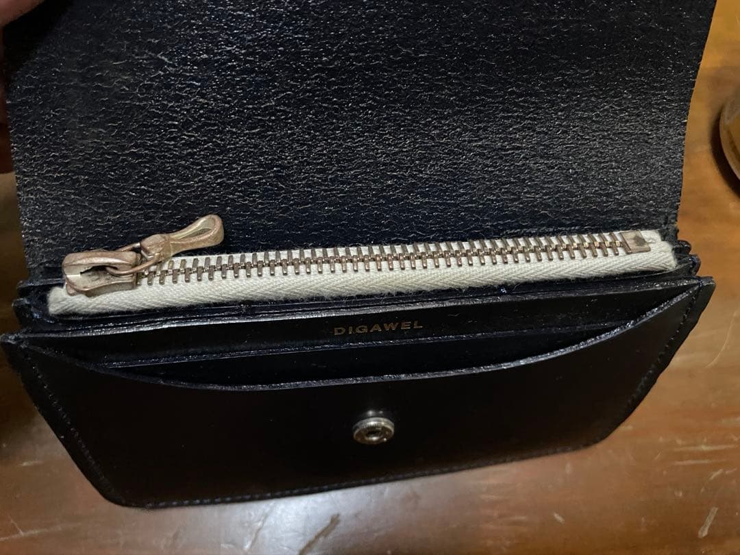 DIGAWEL ギャルソンパース　ネイビー　レザー　財布