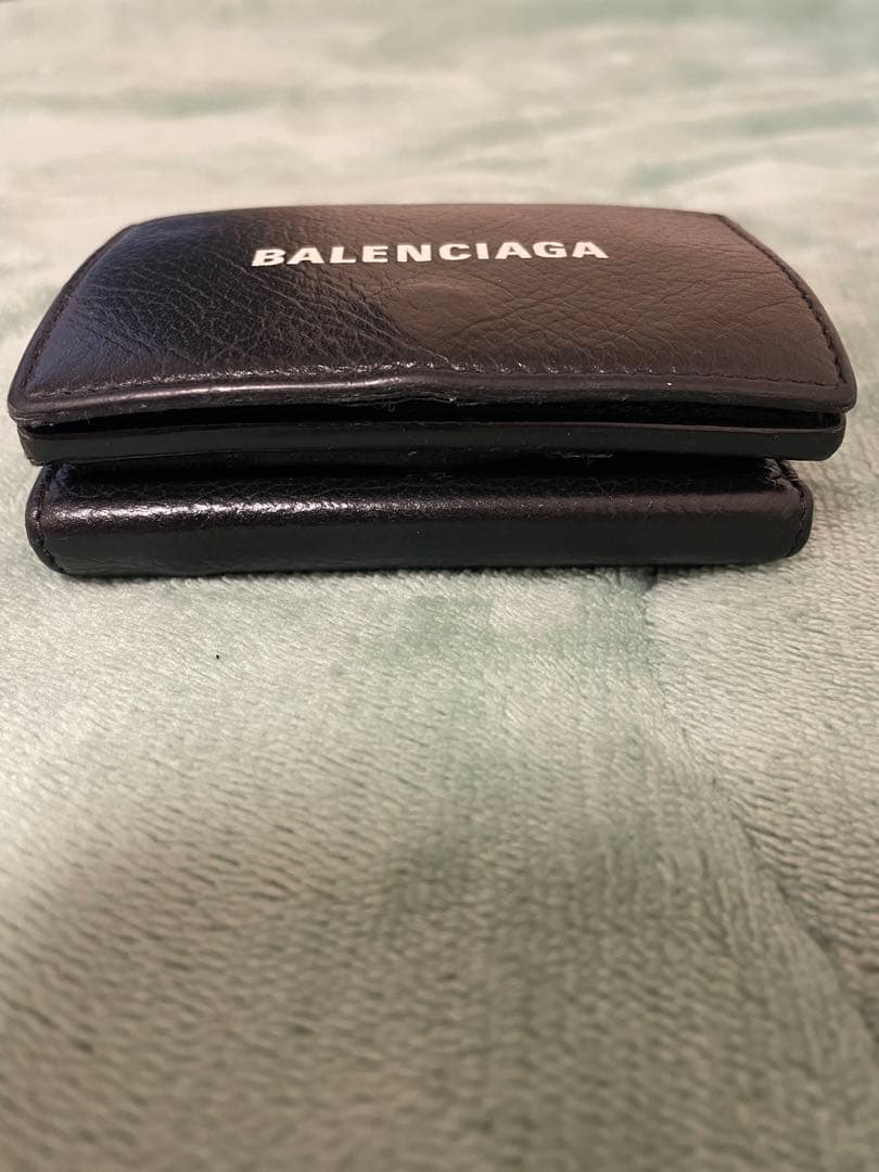 BALENCIAGA バレンシアガ ブラック 三つ折り財布 箱付き