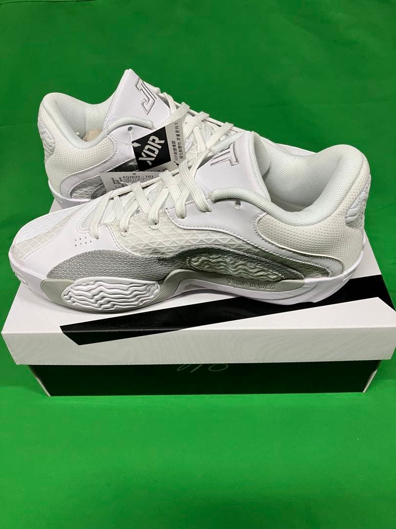 ナイキ テイタム 2 PFホワイト/グレーフォグ/グレーフォグ 26.5