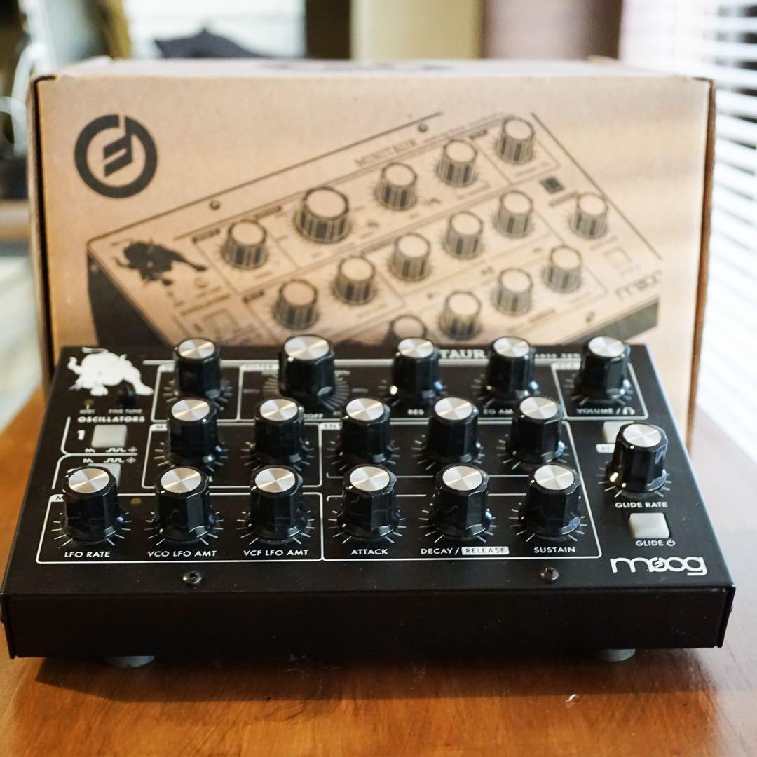 鍵盤楽器 MOOG MINITAUR