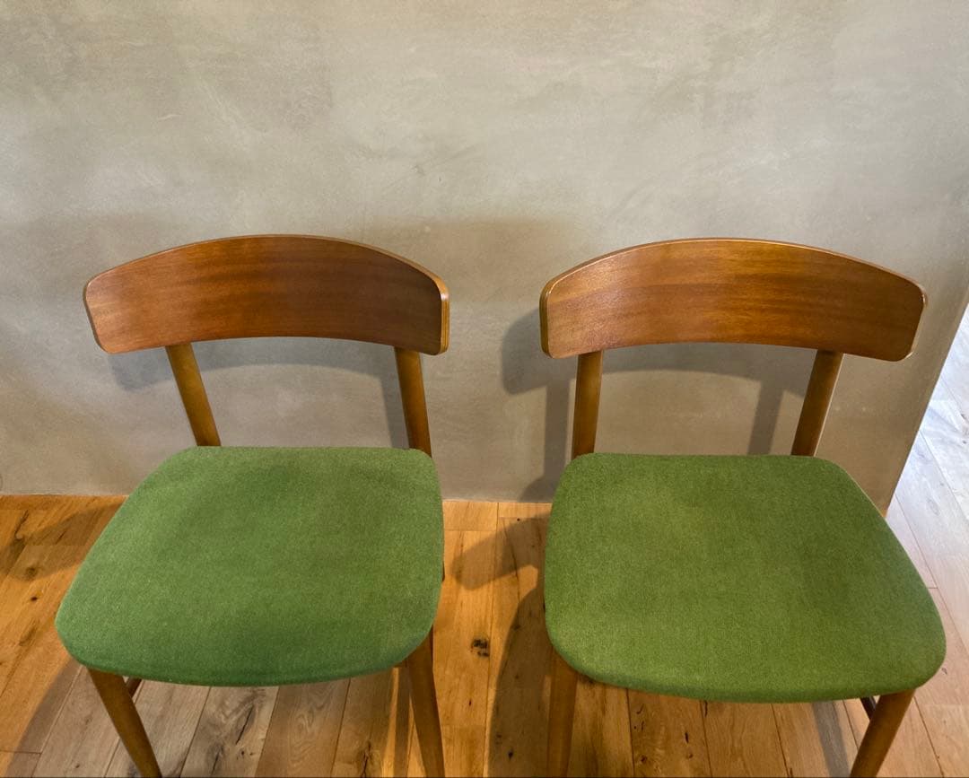カリモク60 ダイニングチェア Tチェア タープグリーン 2脚セット