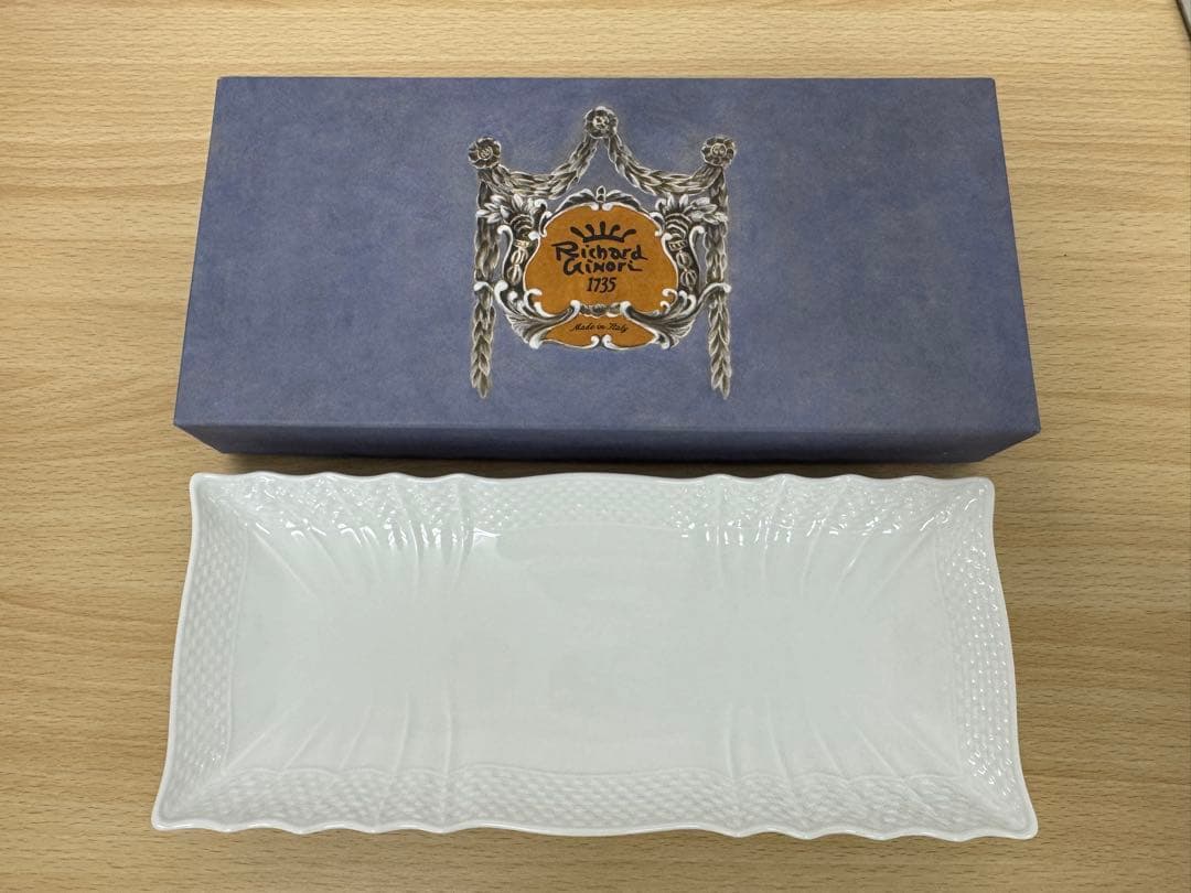 未使用品　リチャードジノリ　ベッキオホワイト　長方形皿　プレート　28㎝　２枚