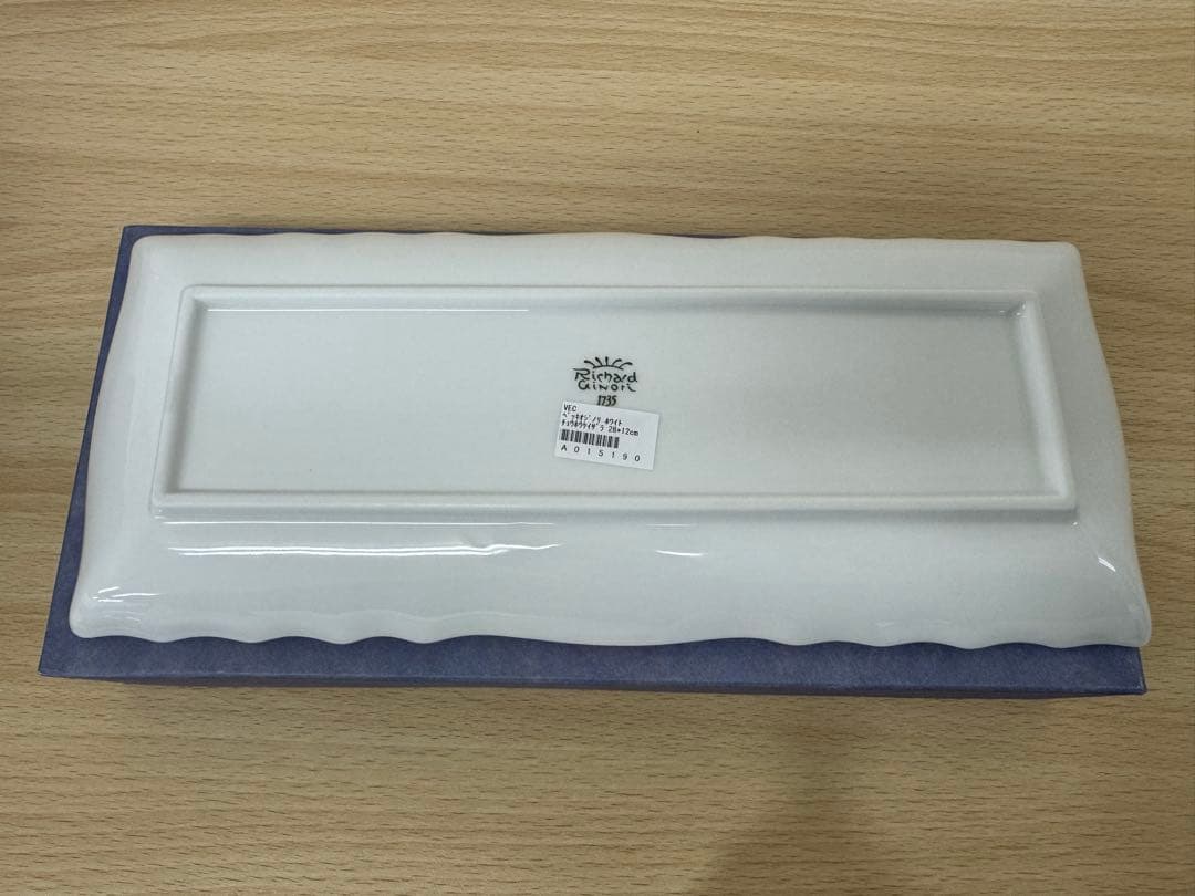未使用品　リチャードジノリ　ベッキオホワイト　長方形皿　プレート　28㎝　２枚