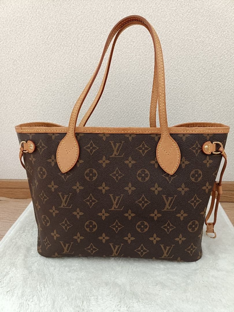 LOUISVUITTON　モノグラム　ネヴァーフルPM