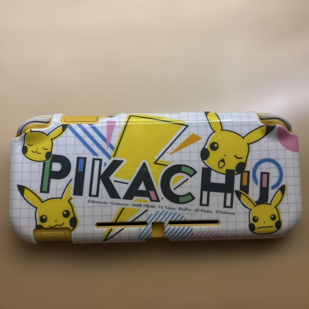 Nintendo Switch Lite ピカチュウデザインカバー