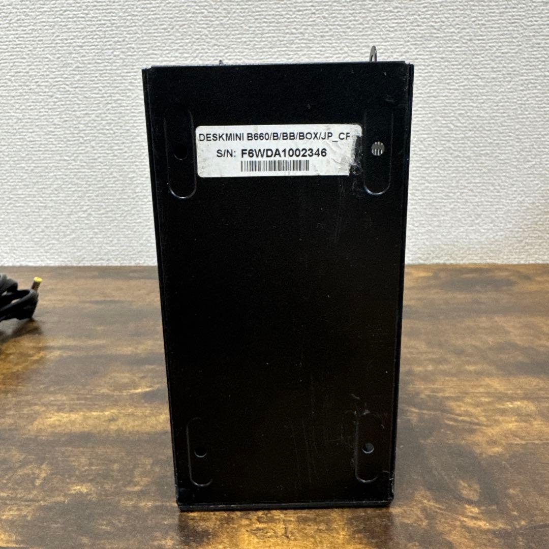 DeskMini B660 ベアボーンPC