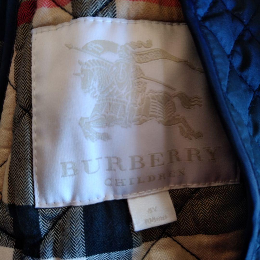 ♦️Burberry　バーバリー♦️　フード付きキルティングコート　キッズ100
