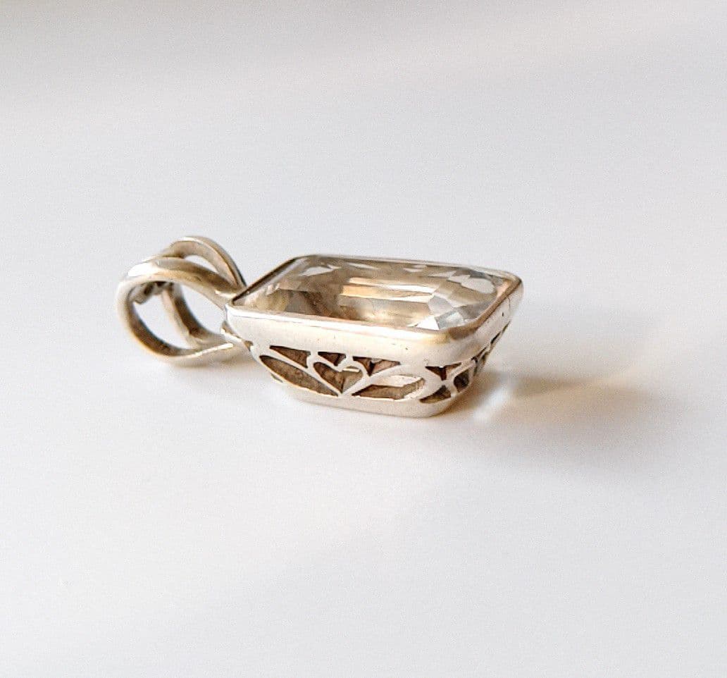 【希少・美品】高純度シルバー✕天然クリスタル（ヒマラヤ水晶）ペンダントトップ