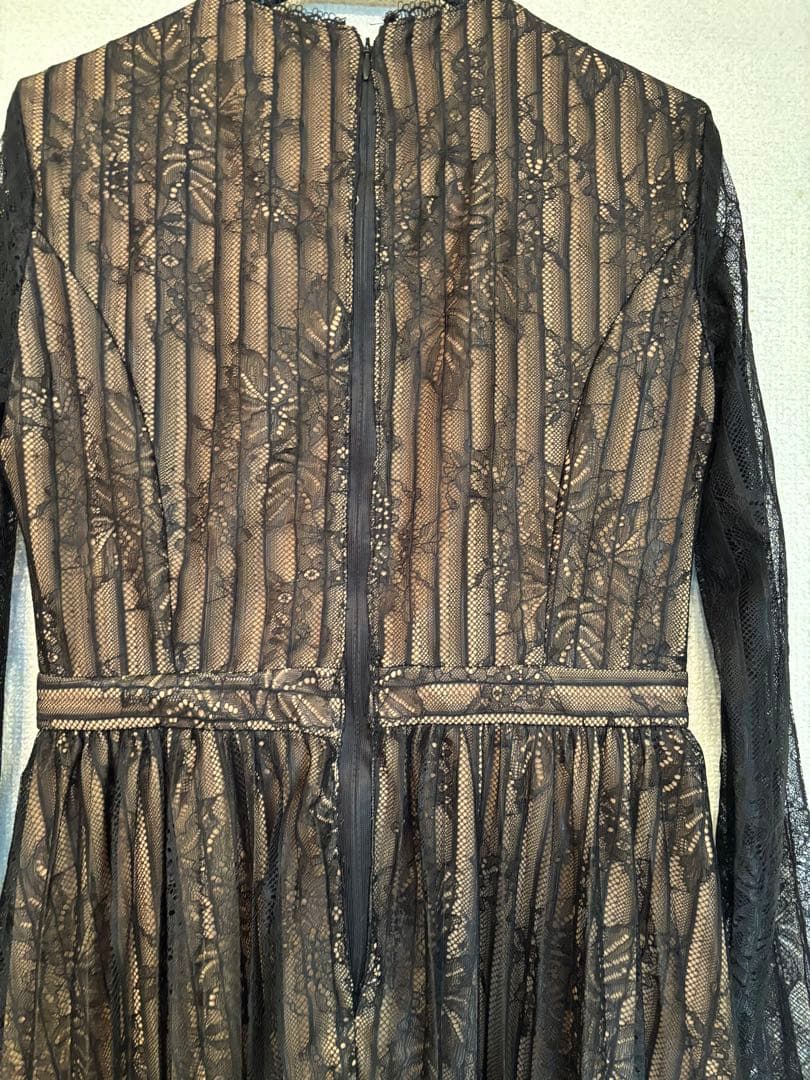 エミリアウィズ　emiriawiz レース　黒　ワンピース