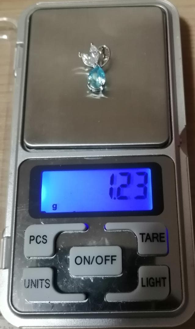 【最終価格】14金 k14WG 585 約1.23g ペンダントトップ