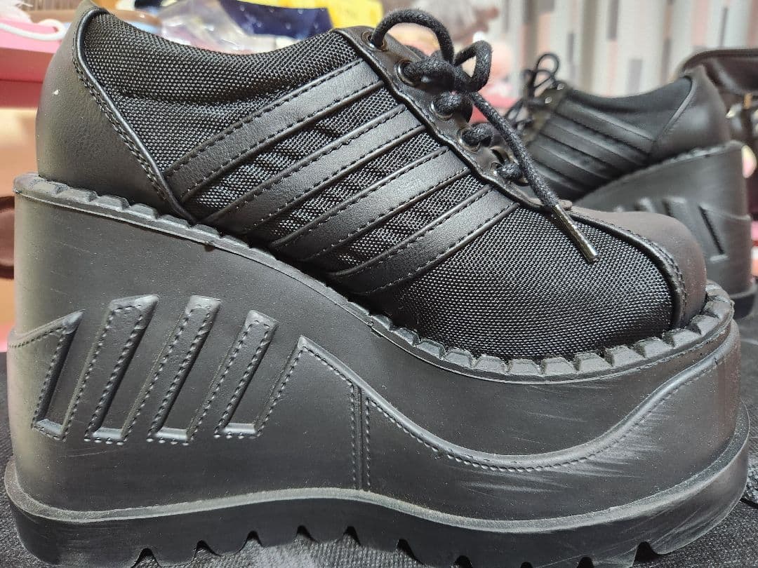 demonia デモニア 厚底スニーカー　箱付き　23.5cm