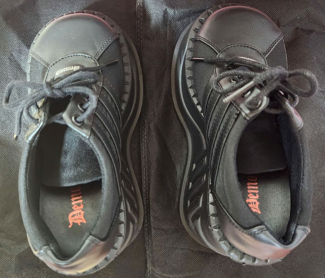 demonia デモニア 厚底スニーカー　箱付き　23.5cm