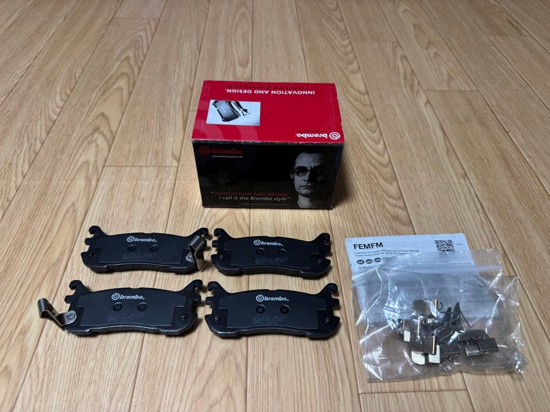 brembo ブレーキパッド P49 020 021セット　NBロードスター用？