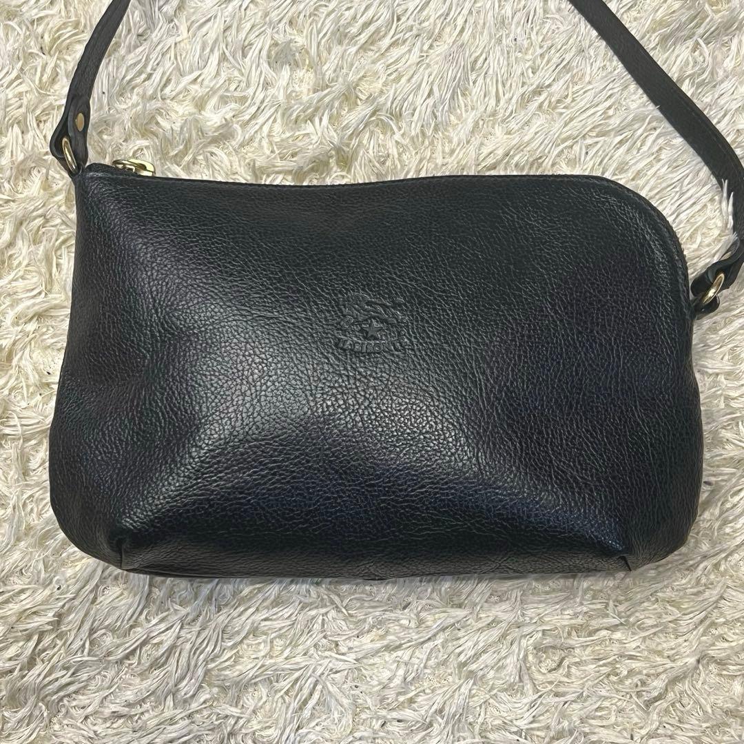 未使用級✨イルビゾンテ ショルダーバッグ サコッシュ レザー ブラック