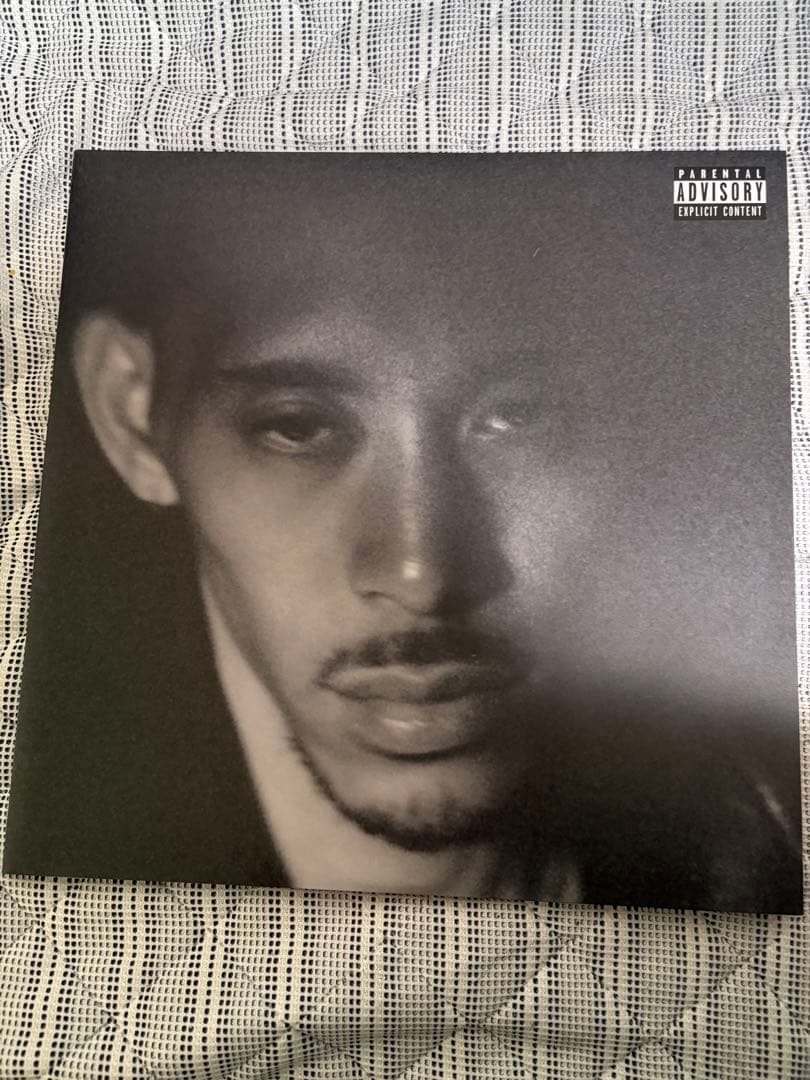 IO four レコード