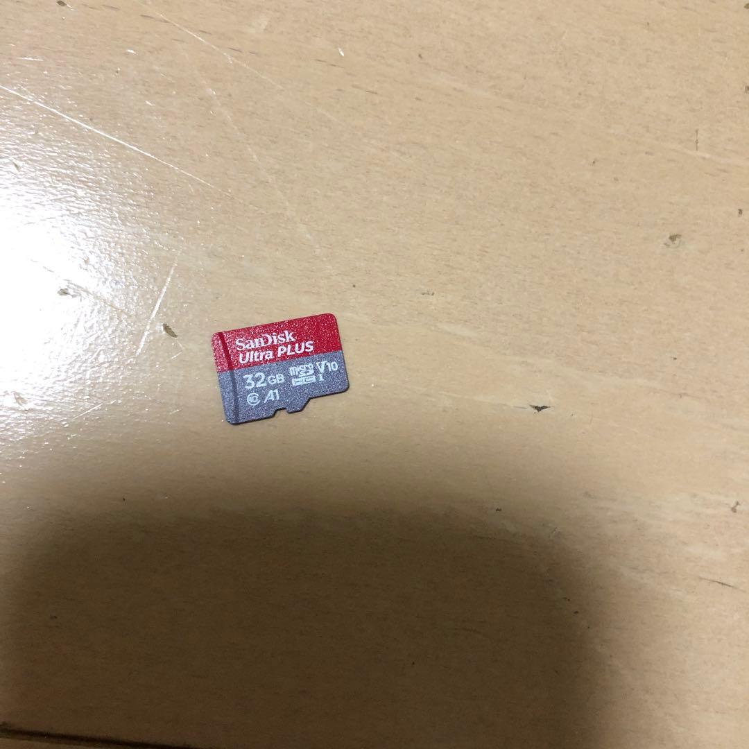 任天堂スイッチ本体　ジョイコン　ジョイコングリップ 。ジャンク品