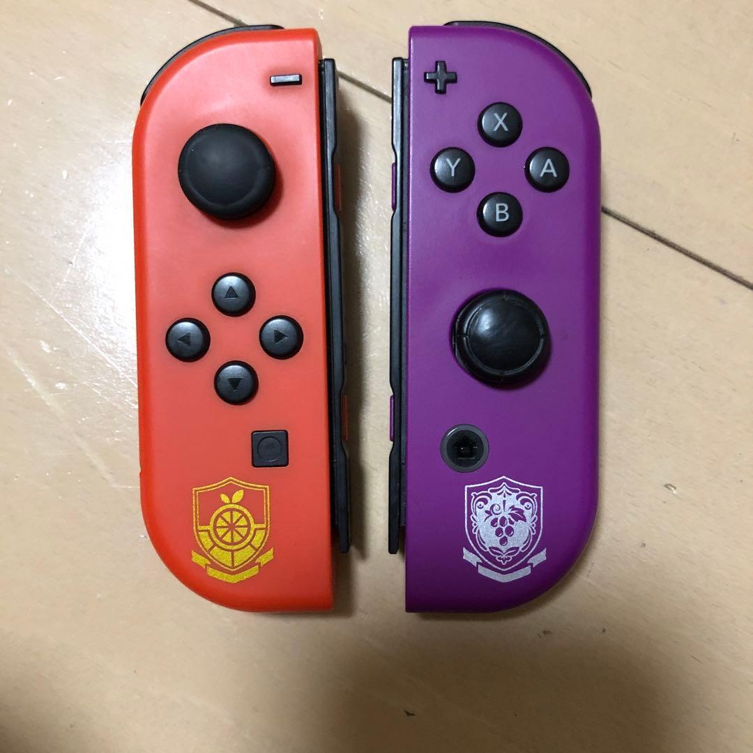 任天堂スイッチ本体　ジョイコン　ジョイコングリップ 。ジャンク品