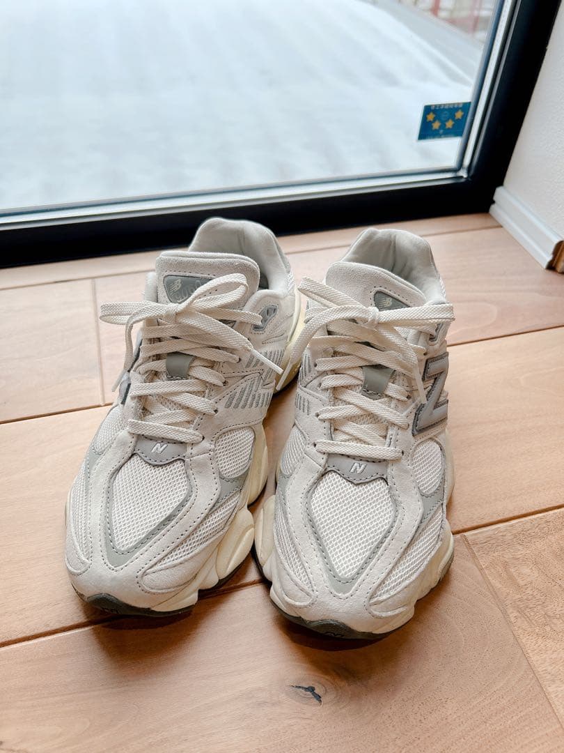 【美品】New Balance U9060ECA ホワイト グレー　24.0