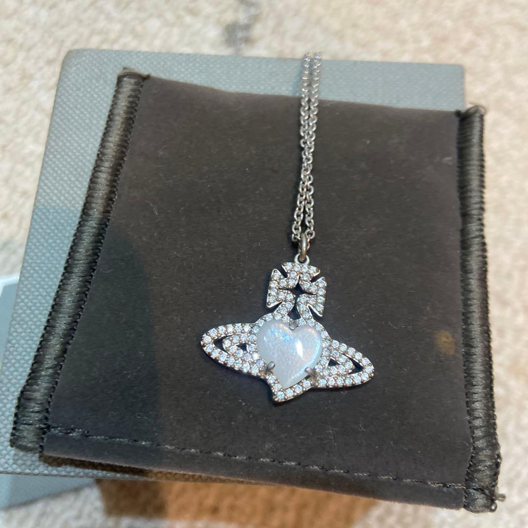 Vivienne Westwood ディアマンテ ストーン ハートパール