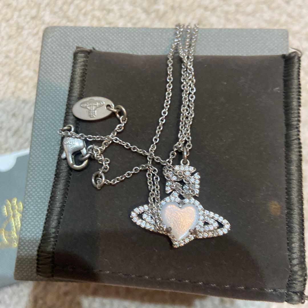Vivienne Westwood ディアマンテ ストーン ハートパール