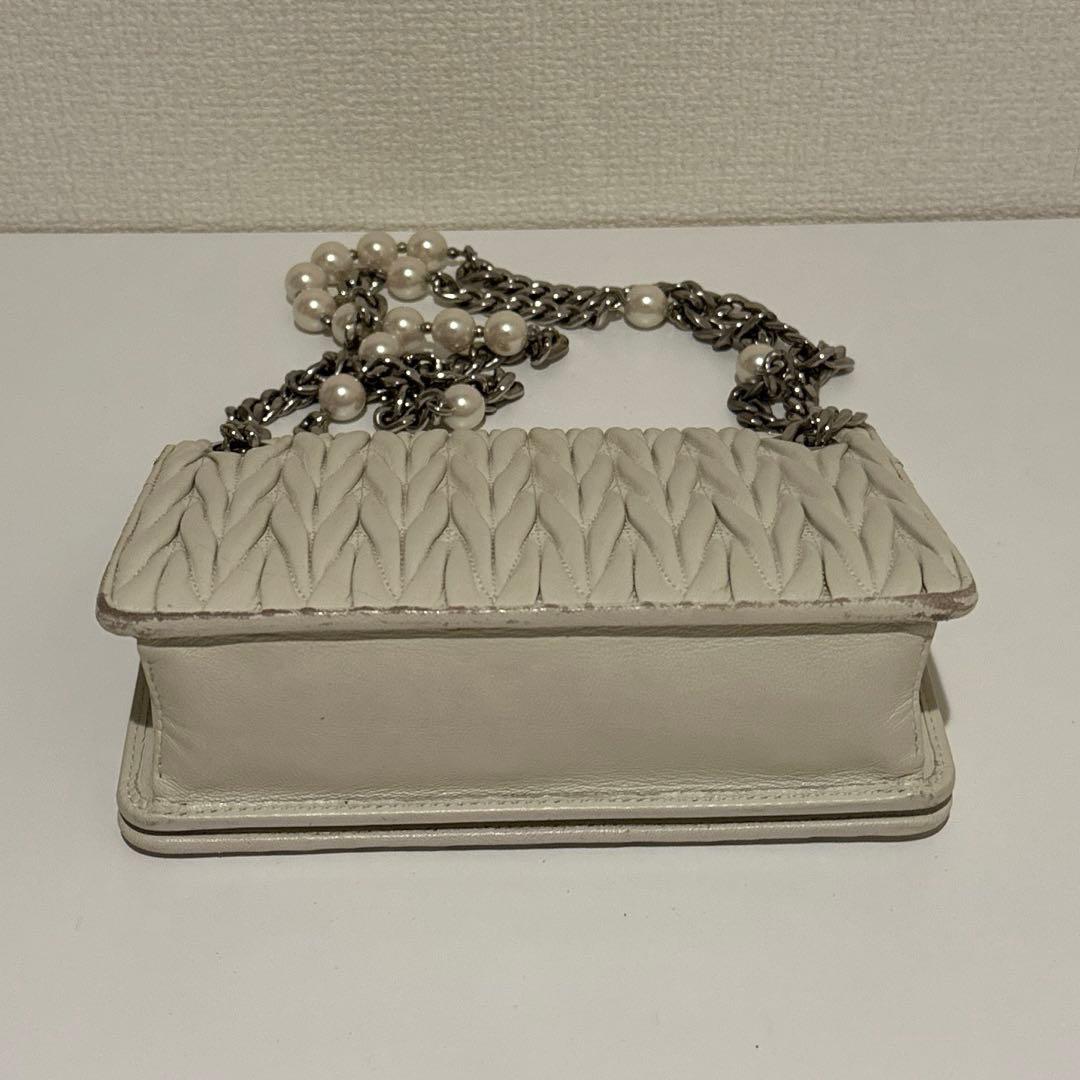 ミュウミュウ マテラッセレザー バッグ