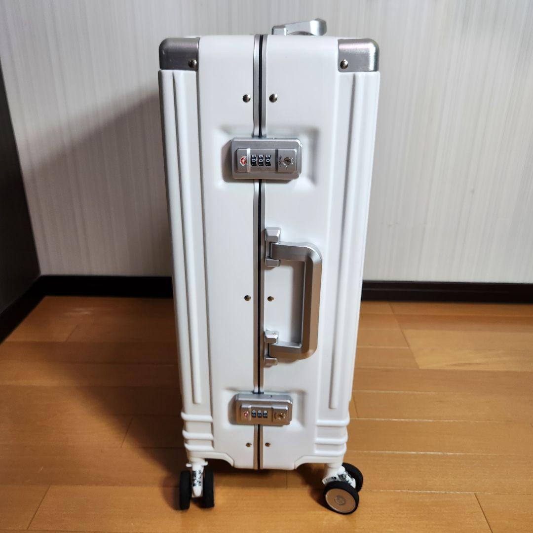 超美品♪ランバン オンブルー スーツケース 42L ヴィラージュ 595314