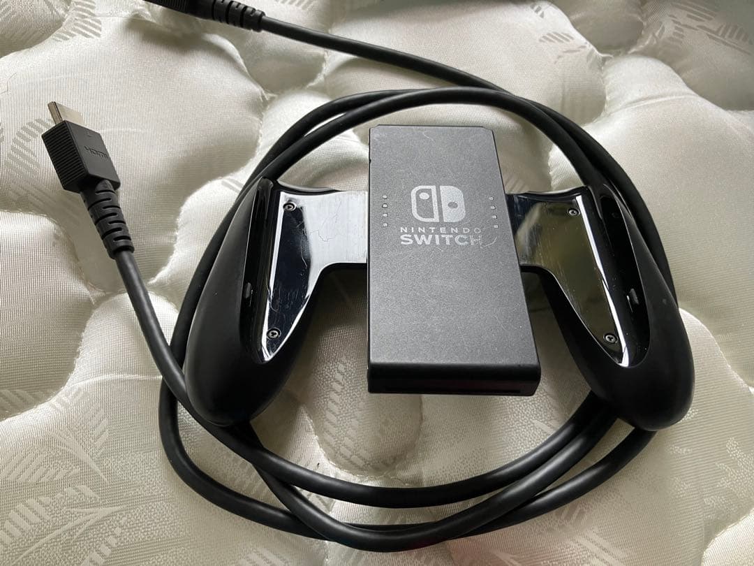 2024年9月購入 Nintendo Switch 本体 ネオンブルー・レッド