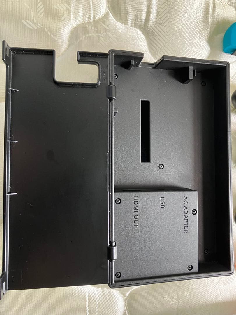 2024年9月購入 Nintendo Switch 本体 ネオンブルー・レッド