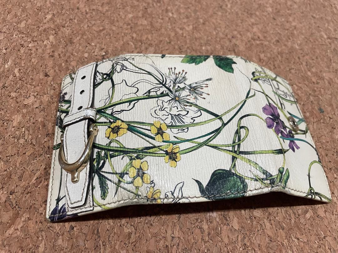 【GUCCI】花柄 二つ折り財布 とキーケース2点セット