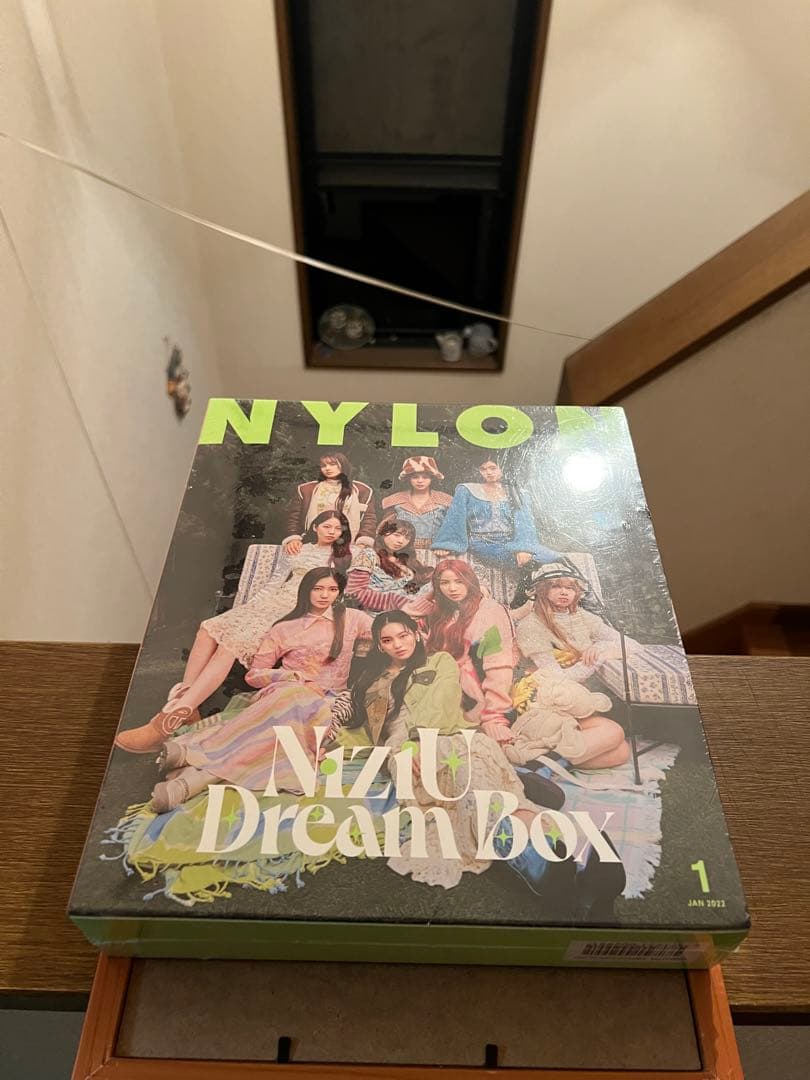 NiziU Dream Box　NYLON JAPAN スペシャルエディション