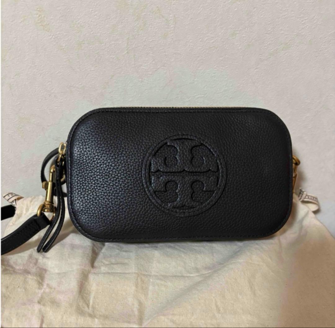 Sale‼️トリバーチブラックレザーショルダーバッグ