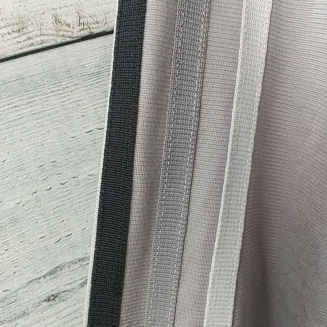 希少サイズ☆アディダス 刺繍ロゴ トラックジャケット 3L相当 グレー×ブラック