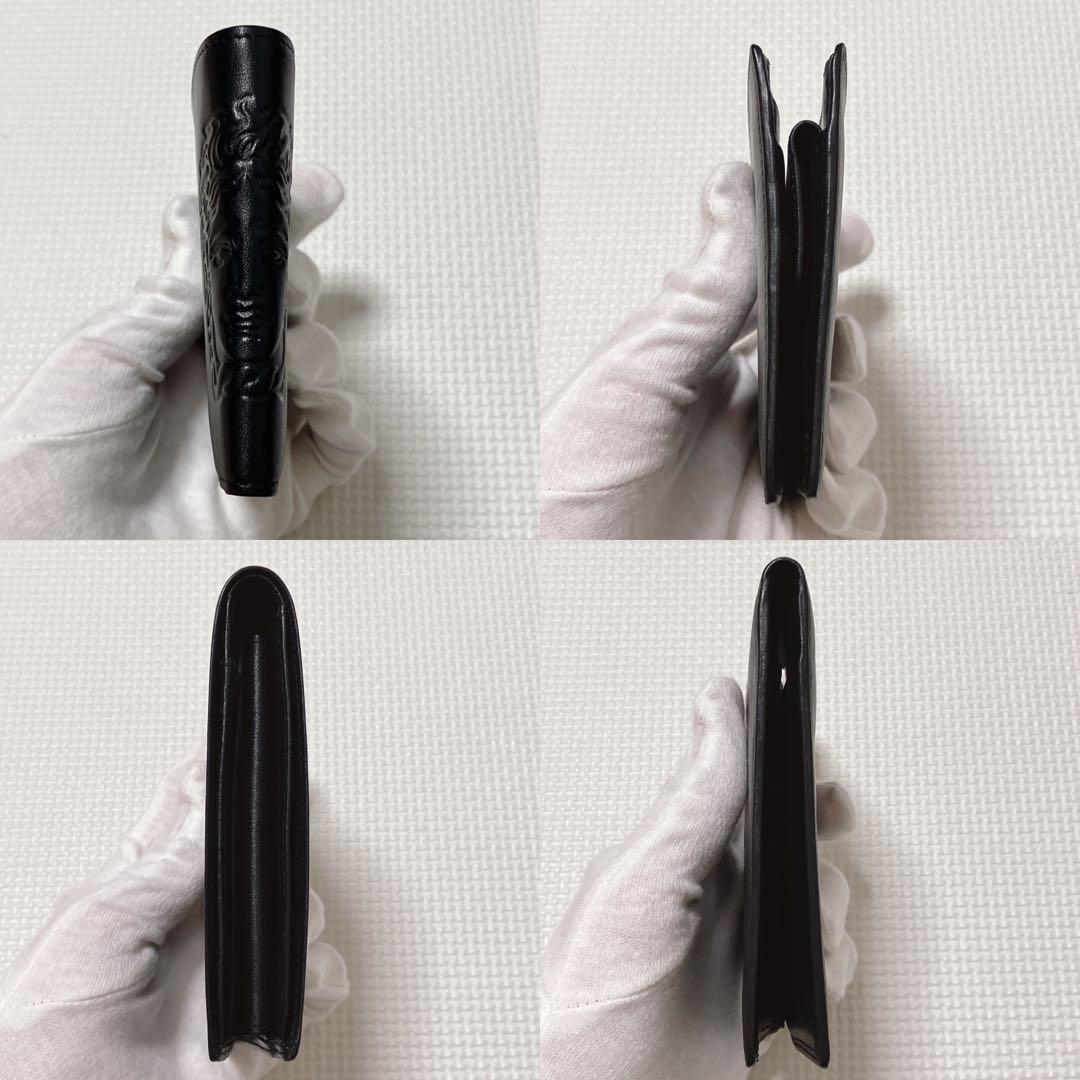 未使用　VERSACE ヴェルサーチ　レザー二つ折り財布　ブラック　黒　箱付き